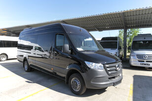 new MERCEDES-BENZ 516 passenger van