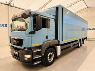 MAN TGS 26.360  box truck