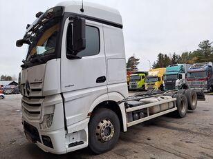 Mercedes-Benz Actros 2651 chassis truck