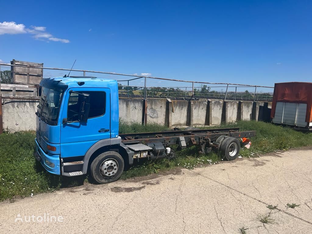 Mercedes-Benz Atego 1223 shassis 2001 chassis truck