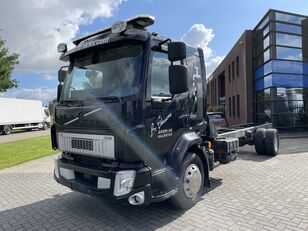Volvo FL280 chassis truck
