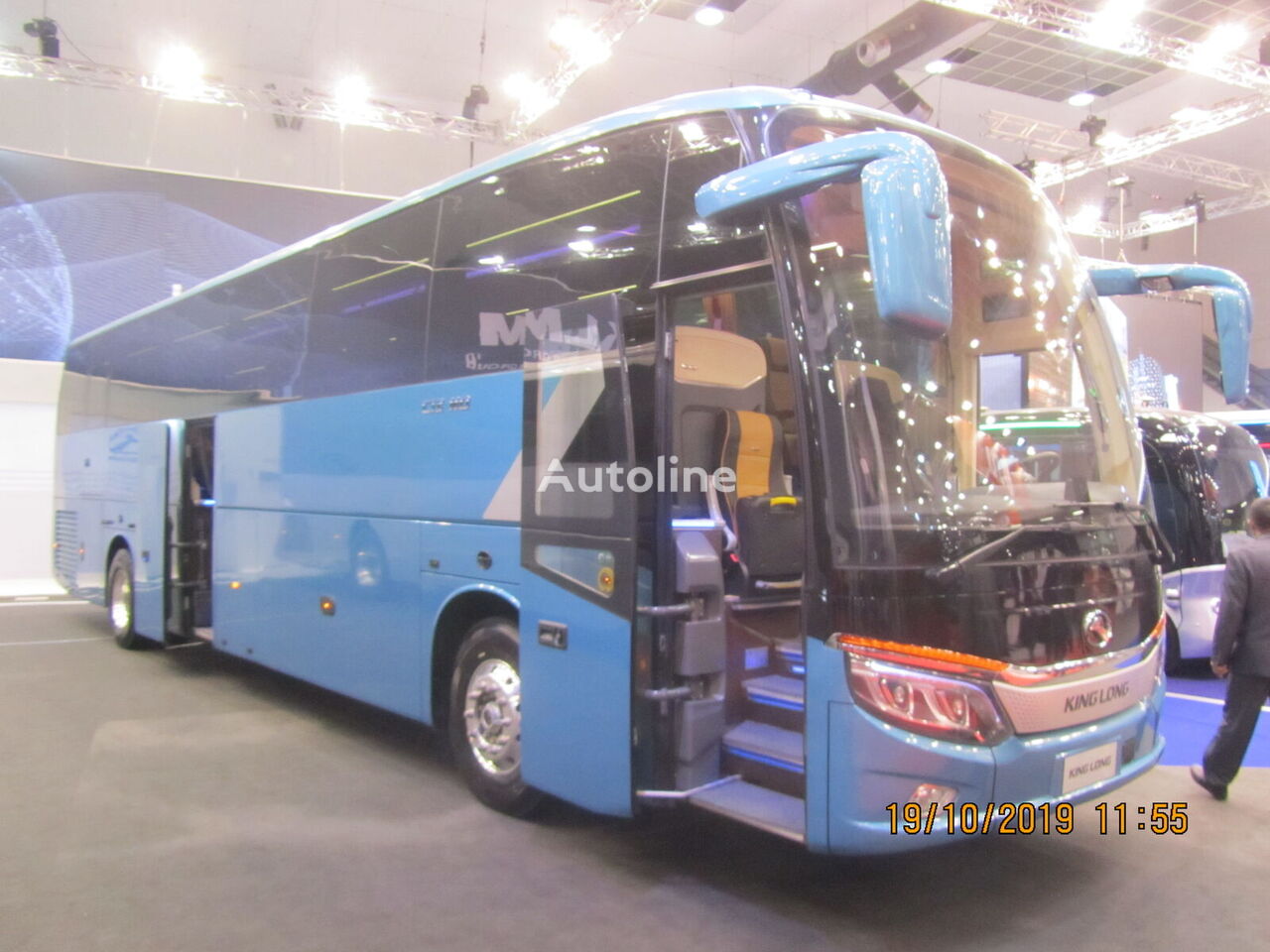 new King Long C13HD coach bus