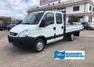 IVECO Daily 35 flatbed truck < 3.5t