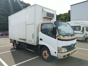 Toyota DYNA refrigerated truck < 3.5t