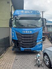 IVECO 26460 container chassis