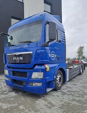 MAN TGX 24.440 container chassis