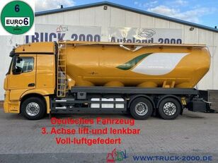 Mercedes-Benz Actros 2545 feed truck