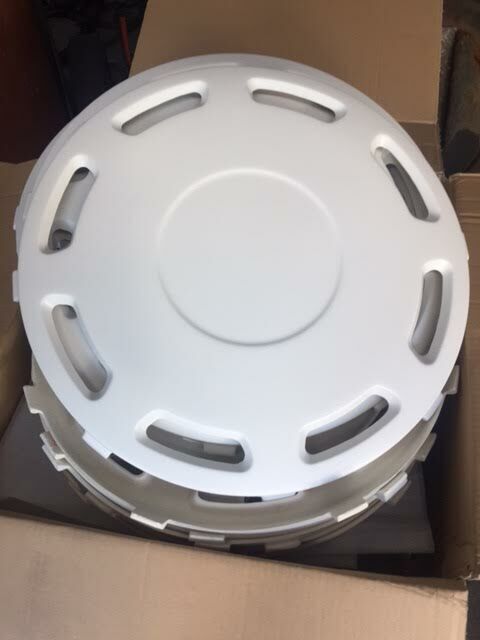 new RADKAPPEN NEU MERCEDES, SETRA, MAN hubcap