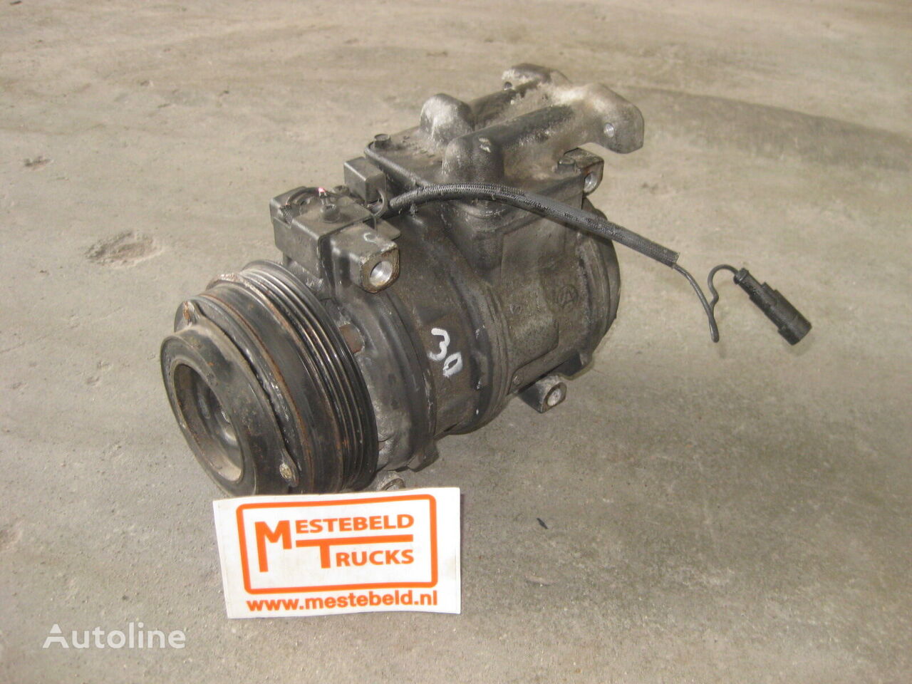 AC compressor for IVECO truck