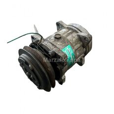 Renault B709S21 AC compressor for truck