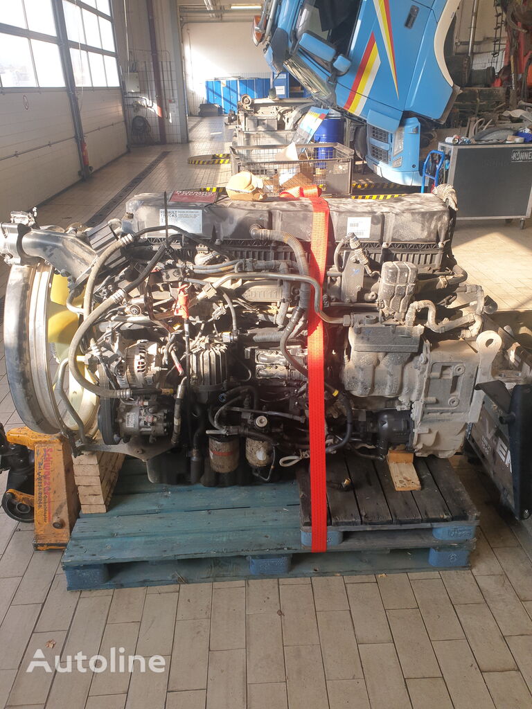engine for truck tractor