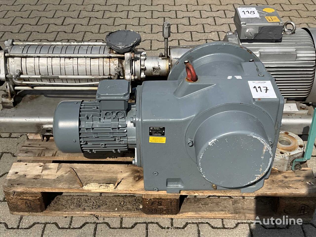 Getriebebau Nord SK 9052.1AFSH-100L/4 TF engine