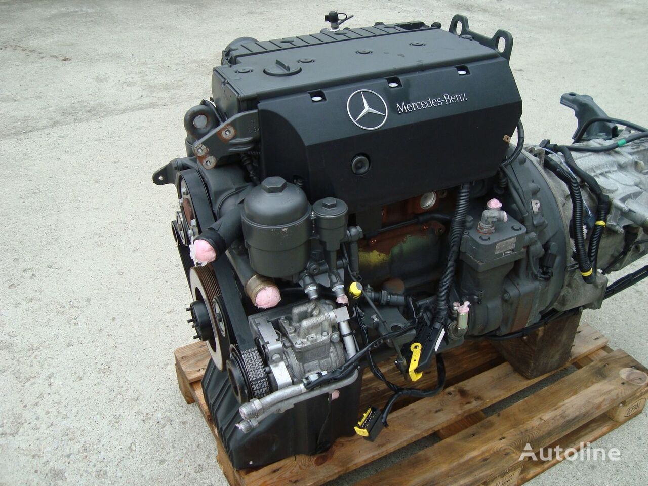 OM 924 LA 220 engine for Mercedes-Benz Atego truck