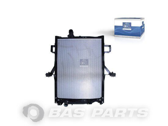 DT SPARE PARTS engine cooling radiator for truck