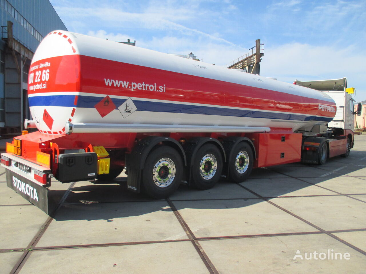 new Stokota fuel tank semi-trailer