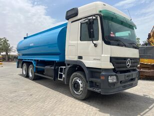 Mercedes-Benz 4040 tanker truck