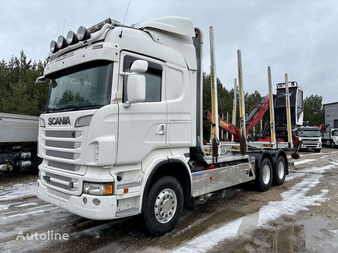 Scania R730KM 6x4 z dźwigiem LOGLIFT z kabiną unoszoną sprowadzony timber truck